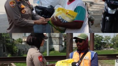 Polwan Polres Kendal Gelar Aksi Sosial, Bagikan Beras untuk Warga Kurang Mampu