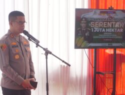 Dukung Ketahanan Pangan, Polres Purbalingga Tanam Jagung di Desa Candiwulan