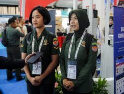 Pengunjung Apresiasi Inovasi Korlantas di Pameran Indo Defence 2025