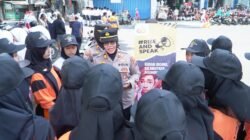 Polwan Polres Pasuruan Gelar Rise and Speak di Stasiun Bangil
