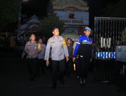 Jaga Harkamtibmas Ngawi, Kapolres Pimpin Apel Siaga dan Patroli Skala Besar