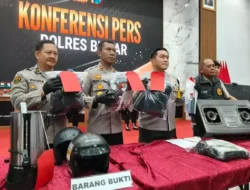 Polres Blitar Amankan 41 Orang Terkait Kericuhan DPRD, 12 Diproses Hukum: Kerugian Capai Rp10 Miliar