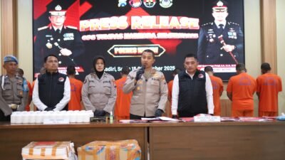 Polres Kediri Berhasil Amankan 16 Tersangka 98,48 gram Sabu dan Ratusan Ribu Okerbaya