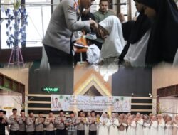 Khidmat, Polresta Banyuwangi Peringati Maulid Nabi Muhammad SAW di Masjid Roudhotul Jannah