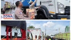 Kasat Lantas Bantu Evakuasi Warga dan Bagikan Jumat Berkah Pada Pengendara Terdampak