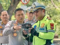 Wadir Lantas Polda Bali AKBP I Gede Putra, S.H., S.I.K., M.H. Melakukan Pengecekan Langsung Situasi Arus Lalu Lintas di Kawasan Pelabuhan Penyeberangan Gilimanuk