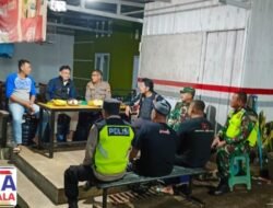 Sinergi Tiga Pilar Kecamatan Patean: Patroli Gabungan Malam Hari Jamin Keamanan dan Ketertiban Masyarakat