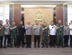 Polda Kepri Terima Kunjungan Kerja Pangdam XlX Tuanku Tambusai Perkuat Sinergi TNI-Polri Dalam Menjaga Stabilitas Kamtibmas