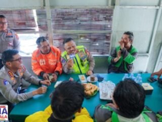 Dialog Hangat Kakorlantas Polri dengan Driver Ojol Balikpapan: Perkuat Sinergi Keselamatan Jalan