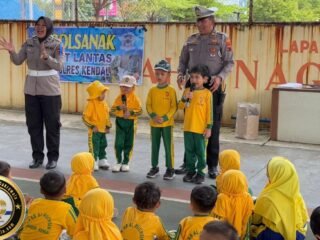 Satlantas Polres Kendal Gelar Sosialisasi Ops Keselamatan Candi 2026 Lewat Program Polisi Sahabat Anak