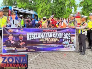Bukan Sekadar Sosialisasi, Aksi Simpatik Satlantas Polres Kendal di Minggu Pagi Curi Perhatian Warga