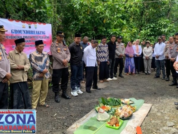 Jembatan Presisi Dibangun di Patean, Polres Kendal Lakukan Peletakan Batu Pertama