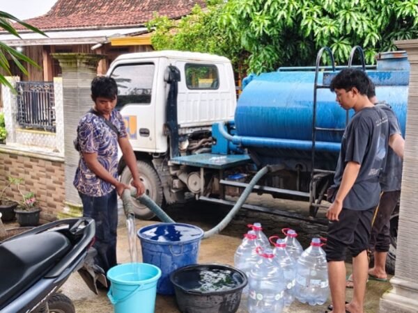 Perumda Air Minum Tirto Panguripan Lakukan Langkah Cepat Atasi Gangguan Distribusi Air di Wilayah  Rowosari