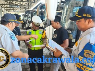 Polda Jateng Laksanakan Ramp Check Kendaraan dan Pemeriksaan Kesehatan Pengemudi di Terminal Tipe A Pemalang