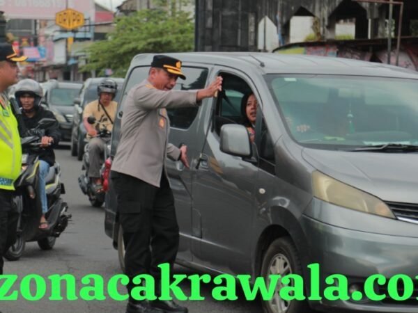 Pemudik Apresiasi Pelayanan Polres Klaten, Perjalanan Mudik hingga Wisata Berjalan Lancar