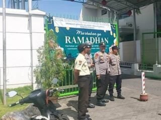 Antisipasi Pencurian Rumah Kosong, Polsek Sukomanunggal Perketat Patroli di Wilayah Satelit Indah Surabaya