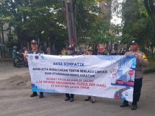 Sinergi Polsek Sukomanunggal dan Dispenda Jatim Gelar Operasi Simpatik di Kupang Jaya