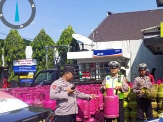 Pastikan Stok Energi Aman, Polsek Sukomanunggal Pantau Ketersediaan LPG di SPBU HR Muhammad