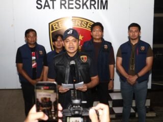 Jambret HP Turis Asal Jerman di Kota Lama Surabaya Ditembak Polisi, Pelaku Tumbang di Kedua Kaki