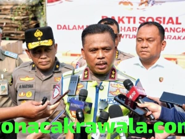 Sambut Hari Bhayangkara ke-80, Kakorlantas Wakili Kapolri Tinjau Layanan Kesehatan Korban Kebakaran di Kemayoran