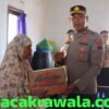 Terobos Rob 2 Kilometer, Kapolres Kendal Datangi Rumah Warga yang Terisolasi di Balok