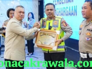 Sukses atas Kelancaran Angkutan Lebaran 2026, Korlantas Polri Raih Penghargaan dari Menhub
