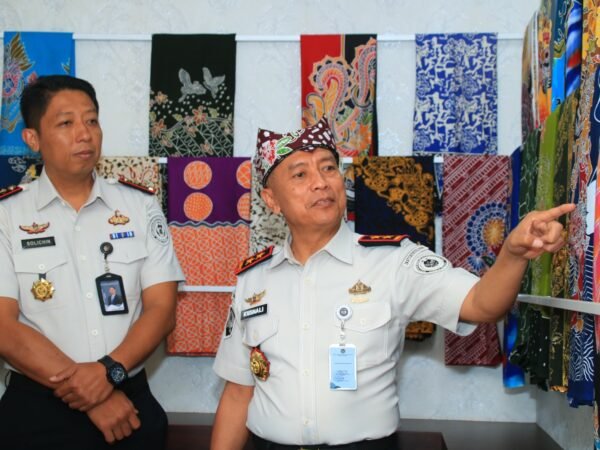 Blusukan ke Lapas Banyuwangi, Kakanwil Ditjenpas Jatim Pantau Blok Hunian hingga Dapur Sehat