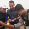 Kesalahpahaman Terkait Ponsel Pemohon di Samsat Surabaya Selatan Diselesaikan Secara Damai