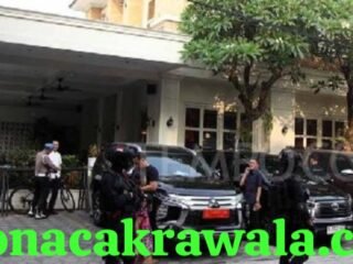 Penggeledahan Cafe de’CLAN Signature: Polisi Temukan Tumpukan USD dan SGD di dalam Brankas Rahasia