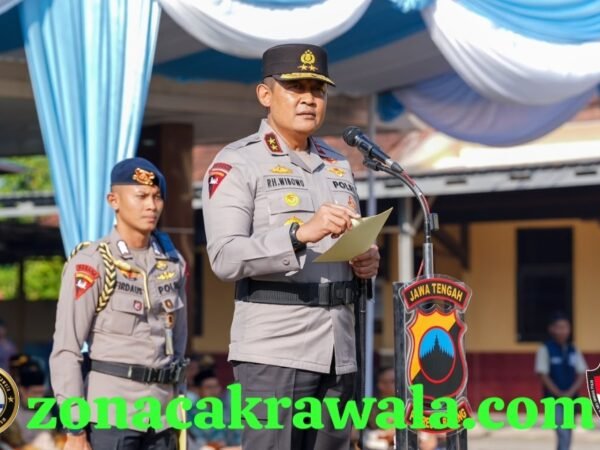 Kapolda Jateng Kukuhkan Peningkatan Tipe Polresta Batang, Tegaskan Peningkatan Status Harus Diiringi Pelayanan yang Semakin Profesional dan Responsif