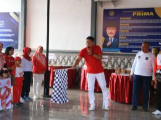 Eratkan Silaturahmi, Lapas Banyuwangi Gelar Funwalk Keluarga Sambut HUT RI ke-81