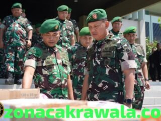 Pangdam IV/Diponegoro Pimpin Pemberangkatan Bantuan Kemanusiaan untuk Korban Gempa NTT