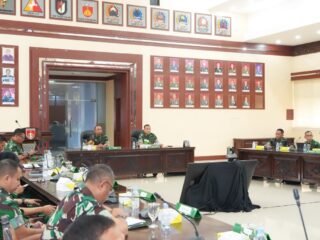 Irdam IV/Diponegoro Pimpin Entry Meeting Verifikasi Sertijab Pangdam dan Ketua YKJ Cabang III Diponegoro